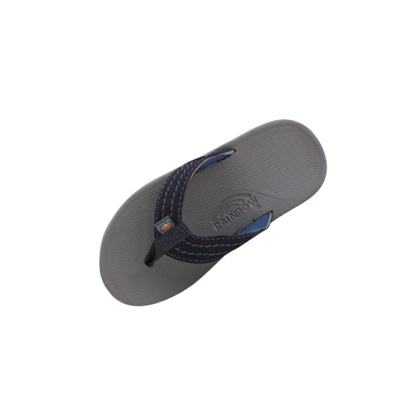 Rainbow Big Kid Capes Black/Blue/Grey East size 4/5 EUC - Picture 1 of 6